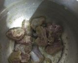 A picture of step 1 of Namkeen kalimiri mutton.