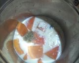 A picture of step 3 of Papaya Shake.