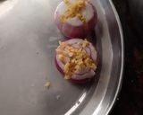 A picture of step 3 of Bharva poha pyaaz.