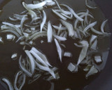 Foto del paso 1 de la receta: Salteado de pasta con espinacas