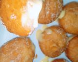 A picture of step 17 of Custard filled Donuts.