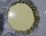 Foto langkah ke 3 dari resep Easy Burnt Cheesecake.