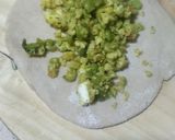 A picture of step 4 of Peas paneer paratha.