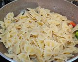 A picture of step 5 of FARFALLE PASTA with VEGGIES.