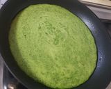 Foto del paso 2 de la receta: 🇲🇽 Omelette tricolor (espinacas, tomate y queso) 🇲🇽