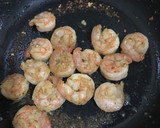 Foto del paso 9 de la receta: Espaguetis blancos con Camarones