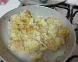 Foto del paso 4 de la receta: Coliflor salteada con patatas