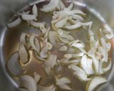 Foto del paso 1 de la receta Calamares al vino blanco
