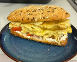 Foto del paso 5 de la receta: Bocata de tortilla francesa con parmesano ¡un descubrimiento!