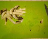 Foto del paso 2 de la receta: Crema de champiñones exquisita