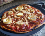 Foto del paso 16 de la receta: Coca salada con escalivada, huevo duro, atún... (con lo que prefieras)