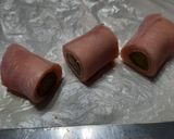 Foto del paso 3 de la receta: Roll de fiambres y vegetales (rollitos)