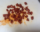 Foto del paso 1 de la receta: Macarrones con chorizo y salsa de tomate rica rica