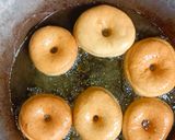 A picture of step 6 of Soft sugar donuts.