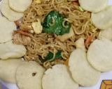 Foto langkah ke 5 dari resep Mie Goreng Simple.