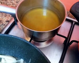 Foto del paso 3 de la receta: Fideos soba en salsa de ostras con langostinos y curry madrás