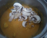 Foto del paso 10 de la receta: Pollo en crema de plátano y pimientos