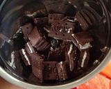 A picture of step 1 of Bourbon Nutella Milkshake.