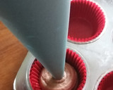 Foto del paso 8 de la receta: Cupcakes de moka con topping de crema batida