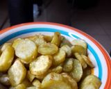 A picture of step 5 of Onion Potato Slices.