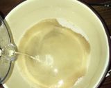 Foto del paso 1 de la receta: Mousse de fresa con coulis de coco y masa quebrada