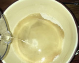 Foto del paso 1 de la receta: Mousse de fresa con coulis de coco y masa quebrada
