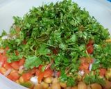 A picture of step 3 of Channa chaat.