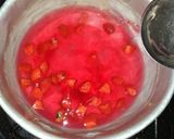 Foto langkah ke 3 dari resep Olahan Strawberry~Puding Strawberry Susu.