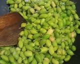 A picture of step 2 of Roasted Holay.