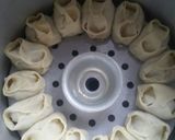 Фото кроку 13 до Манты– изумительно вкусное, сытное и очень сочное блюдо восточной кухни.