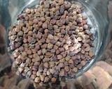 A picture of step 1 of Fenugreek, Mango & Chana Pickle.