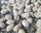 Foto del paso 3 de la receta: Ñoquis de papas livianos