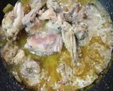 A picture of step 3 of Green Chicken Curry with Nigella seeds.