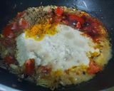 A picture of step 4 of Chicken Kosha.