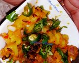A picture of step 10 of Khaatty Aloo Ki Chat.