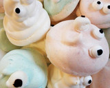 Foto del paso 6 de la receta: Fantasmas y monstruos de merengue