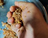 A picture of step 5 of Choco cornflakes ladoos.