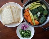 Hình bước làm 1 của món Canh chả cá Hàn Quốc