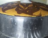 Foto langkah ke 6 dari resep Bolu marmer ekonomis. Metode All in one.