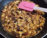 Foto del paso 1 de la receta: Empanadillas rellenas de plátano y nueces con miel