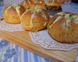 Foto langkah ke 9 dari resep Korean Garlic Creamcheese Bread.