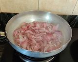 A picture of step 1 of White Chicken Legs.