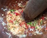 รูปขั้นตอนการทำที่ 2 ของ แกงเห็ดเผาะไข่มดแดง