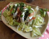 Foto del paso 5 de la receta: Ensalada de mozzarella de búfala, jamón ibérico y aceite de hierbas frescas