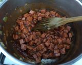 Spagetti párizsival recept fázis 7 fotója