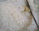 A picture of step 5 of Gurr ke rice.