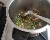 ખીચડી(Khichdi Recipe in Gujarati) રેસીપી સ્ટેપ3ફોટો