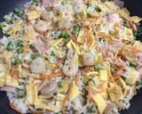 Foto del paso 6 de la receta Arroz chino tres delicias 🥢🍚