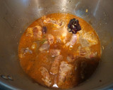 Foto del paso 4 de la receta: Patatas guisadas con costillas y setas en la Magefesa