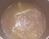 Foto del paso 1 de la receta: Sopa de repollo y gallina